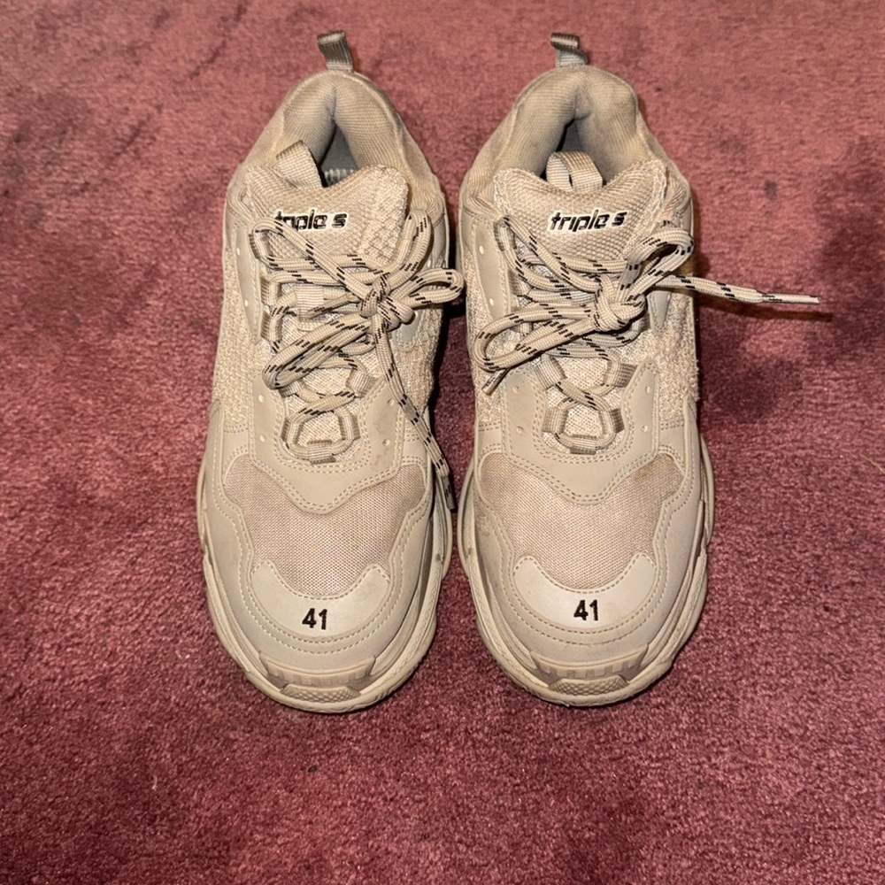 Balenciaga, triple ‘s